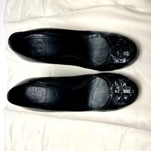 Authentic Tory Burch Black Wedges